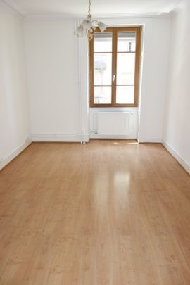 Proche Gare des Eaux-Vives - Foto 1