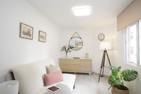 Carrer de Guillem Sorolla, Valencia, Valencian Community 46001 - Photo 5