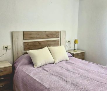 Dúplex de alquiler en Calle Isla Mallorca, 14, Golf Bahía - Photo 4