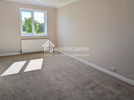 2 bedroom detached bungalow to rent - Photo 5