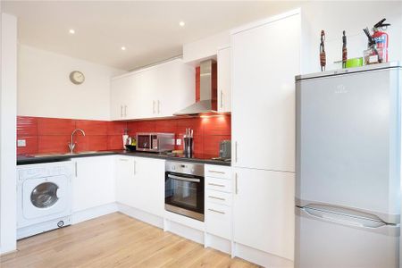 2 bedroom flat to rent - Photo 5