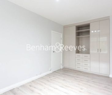 Studio flat to rent in Abbey Road, Hampstead, NW8 - Photo 1