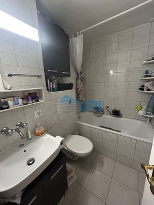 La Tour-de-Peilz - 4-room apartment on 2nd floor - Photo 1