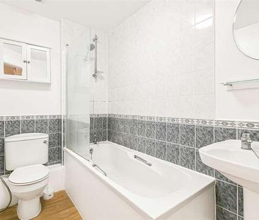 Sopwith Way, Kingston Upon Thames, KT2 - Photo 5