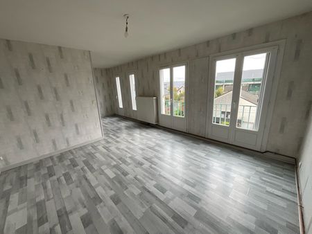 A LOUER - Quartier Aeroport - appartement de 74.31m² avec cave - Photo 4
