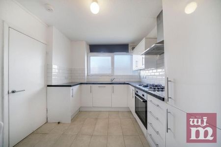 3 bedroom flat to rent - Photo 5