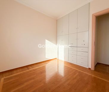 Ενοικίαση κατοικίας, 200 τ.μ., Βουλιαγμένη, 2.200 € - Photo 1