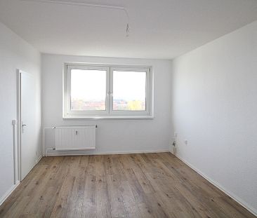 Willkommen! 2 Zimmer mit Balkon! - Foto 5