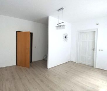 Bernburg-Zentrum (Steinstraße): Charmante 2-Zimmer-EG-Wohnung - Foto 1