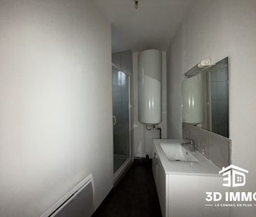 Location Appartement 3 pièces 50m² AVESNES SUR HELPE 59440 - Photo 1