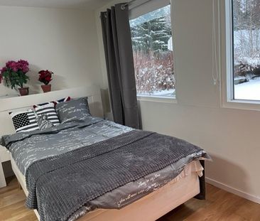 Ängsvägen, Handen - Photo 1