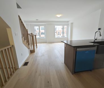 For Lease - 18 Avani Avenue, Markham, Ontario - Photo 2