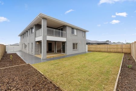 Stunning Brand New Hamptons-Style Home in The Willows - Photo 2