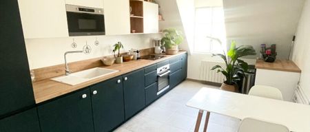 Appartement • Saint-Germain-en-Laye - Photo 2