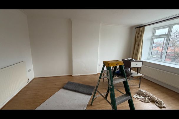 3 Bed Terraced House, Wetherlam Close, NG2 - Photo 1