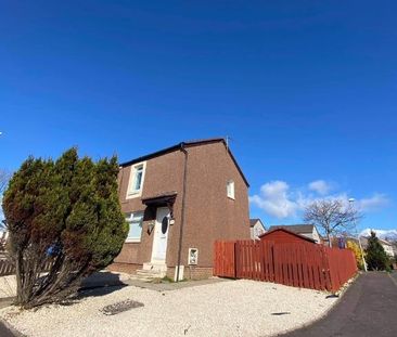 2 bedroom semi-detached house to rent - Photo 4