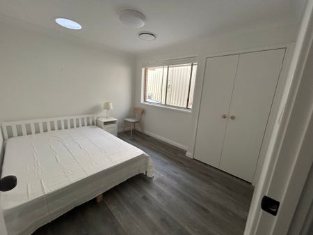 Quakers Hill - Photo 2