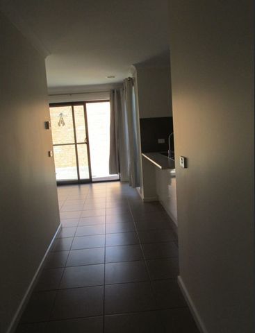 Cozy family home! - Photo 5