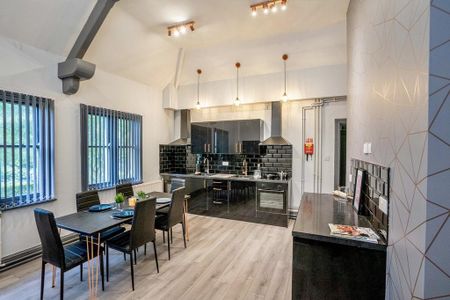 1 bedroom in a house share to rent - Photo 5