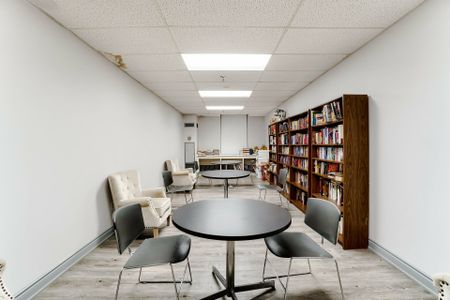 For Lease - 30 Malta Avenue Unit# 1005, Brampton, Ontario - Photo 4