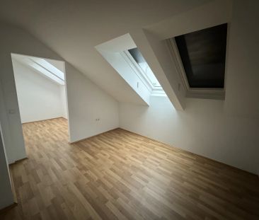 3-Zimmer-Wohnung mit Balkon in der Steinfeldgasse! Unbefristet! - Photo 1