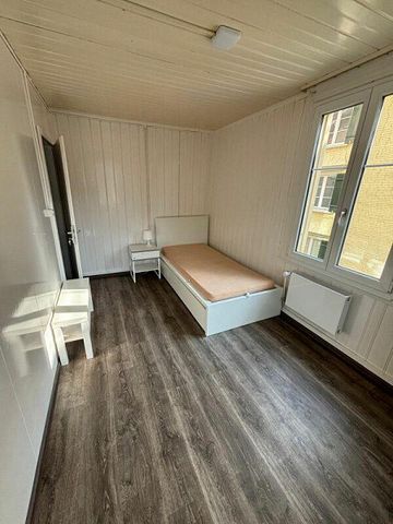 Möbliertes Zimmer mit Etagenbad zu vermieten - Photo 3
