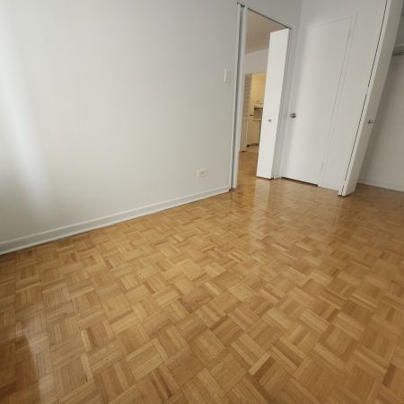 2300 Rue Saint Mathieu, #603 - Photo 4