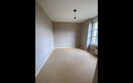 Location Appartement 2 pièces 47 m² Issoudun - Photo 2