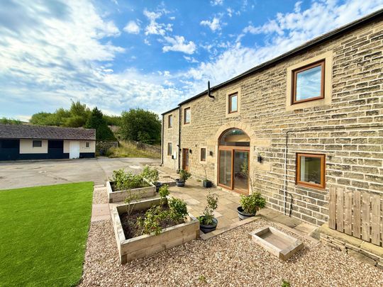 5 bedroom semi-detached house to rent - Photo 1