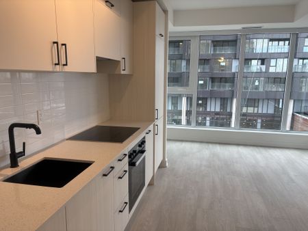 For Lease - 1 Quarrington Lane Unit# 612, Toronto, Ontario - Photo 4