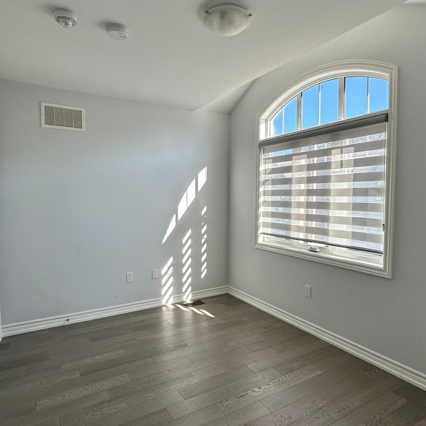 For Lease - 101 Addison Street, Blue Mountains, Ontario - Photo 1