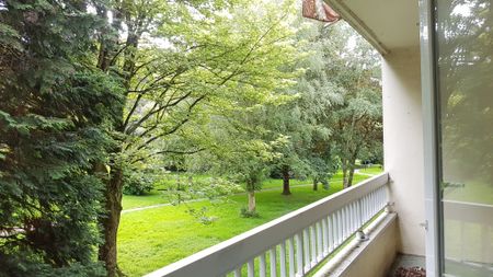 PROCHAINEMENT ! Grand T4 rénové avec balcon à TOURCOING. - Photo 3