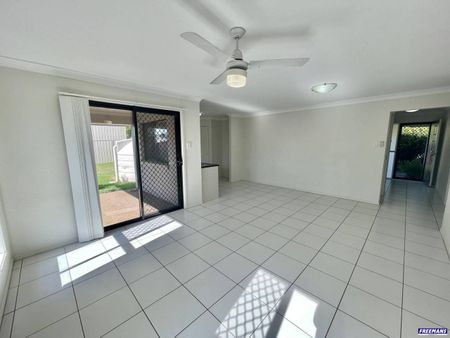 Modern 3 Bedroom 2 Bathroom Unit for Rent - Photo 4