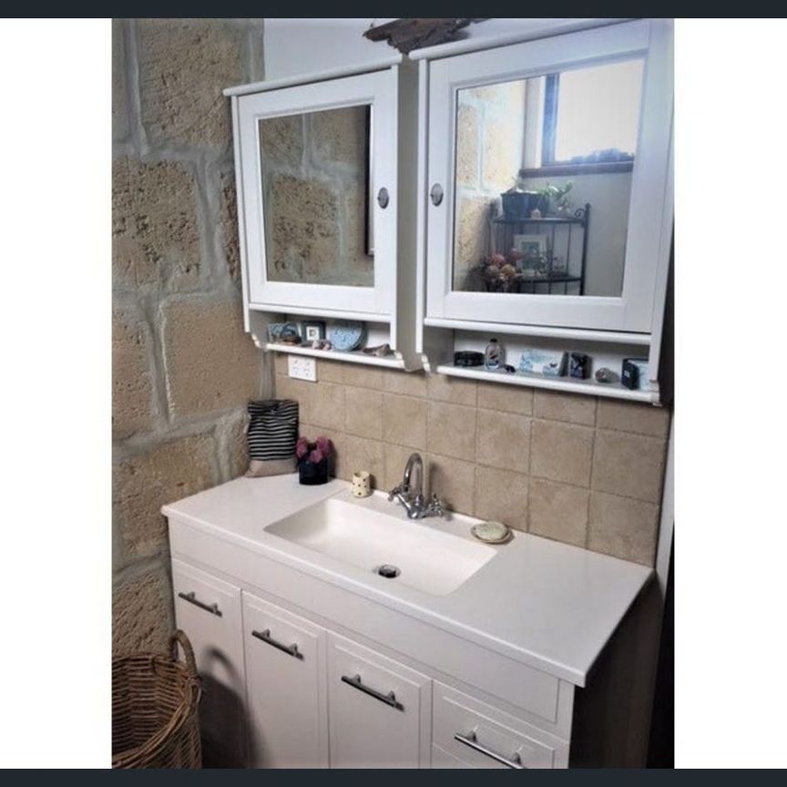 Fully Furnished with ocean views - Photo 1