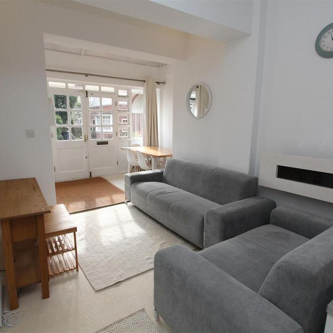 2 bedroom terraced house to rent - Photo 1