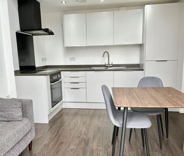 2 bedroom flat to rent - Photo 5