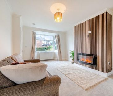 2 bedroom semi-detached house to rent - Photo 2