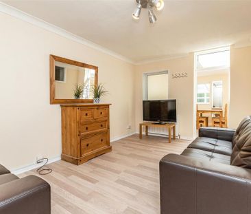 4 bedroom house to rent - Photo 1
