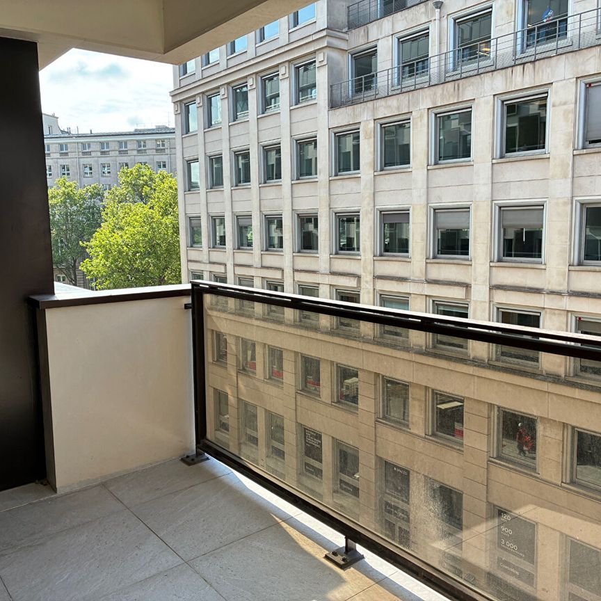 75008, Paris - Photo 1