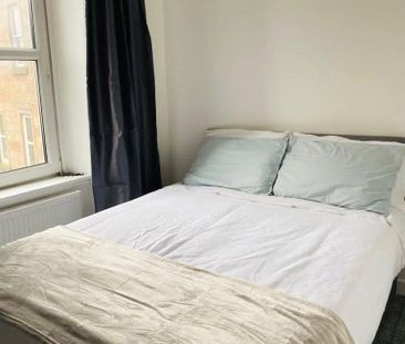 2 bedroom flat to rent - Photo 6