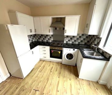 Clifton Street, Preston - Photo 2