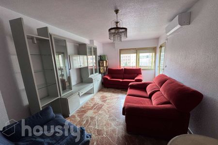 Piso de alquiler en Avenida de Juan Carlos I, S/n, Santo Angel - Photo 4