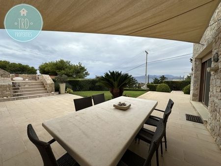 Βίλα για ενοικίαση Άγιος Νικόλαος (Ανάβυσσος) - Photo 2