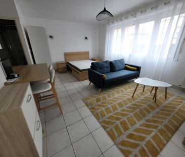 Location Appartement 1 pièce 27m² CAMBRAI 59400 - Photo 2