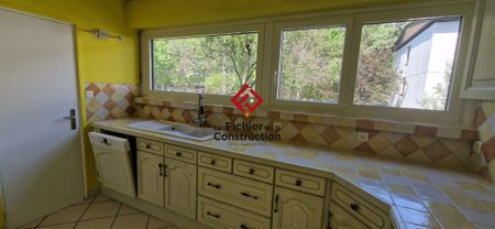 Location Appartement 2 pièces 68m² LA TRONCHE 38700 - Photo 3