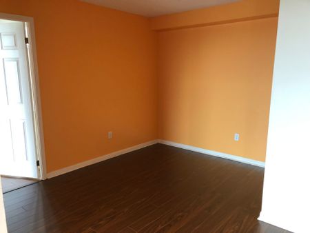 For Lease - 23 Lorraine Drive Unit# 907, Toronto, Ontario - Photo 3