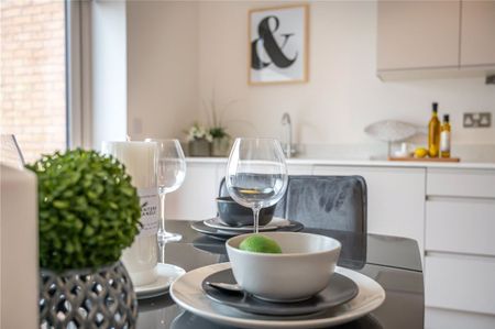 Shackleton Plaza, Lucan, Co. Dublin - Photo 5