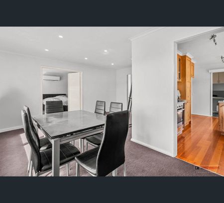9 Vicary Pl, Rokeby, Tas 7019 - Photo 5