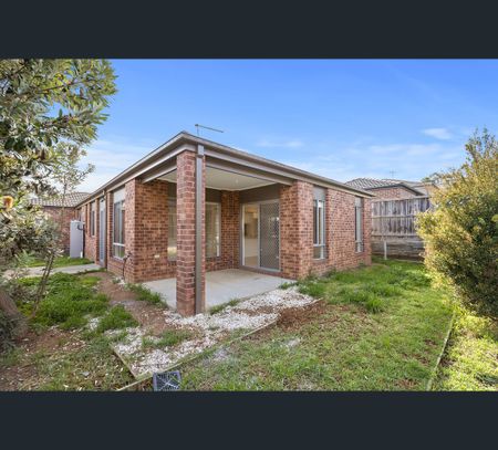 10 Aria Court, Doreen, Vic 3754 - Photo 2