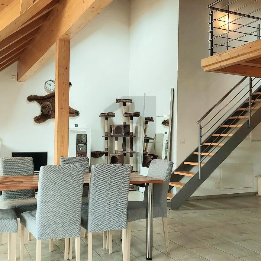 GENEROUS AND CHARMING WITH GALLERY - Foto 1